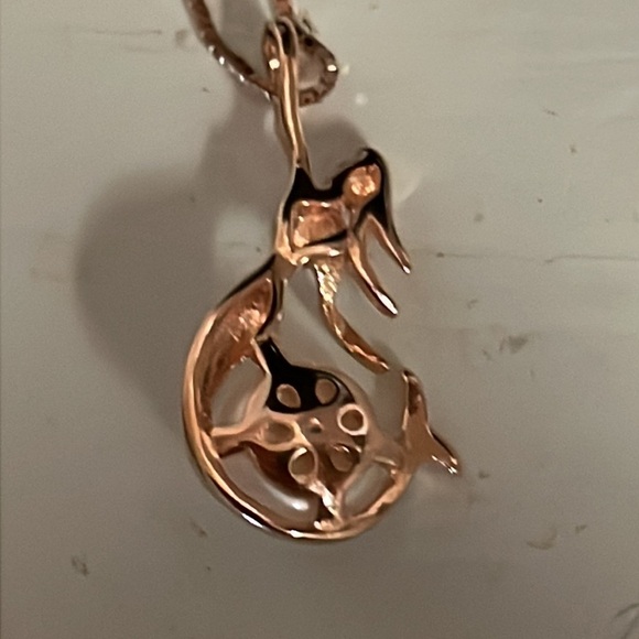 18” 14k rose gold over sterling silver necklace w/white pearl & mermaid pendant - Picture 7 of 14